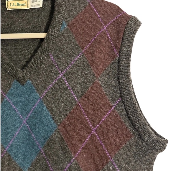 Vintage L.L. Bean V-Neck Argyle Sweater Vest Lambswool Made in Scotland Large - Picture 3 of 6